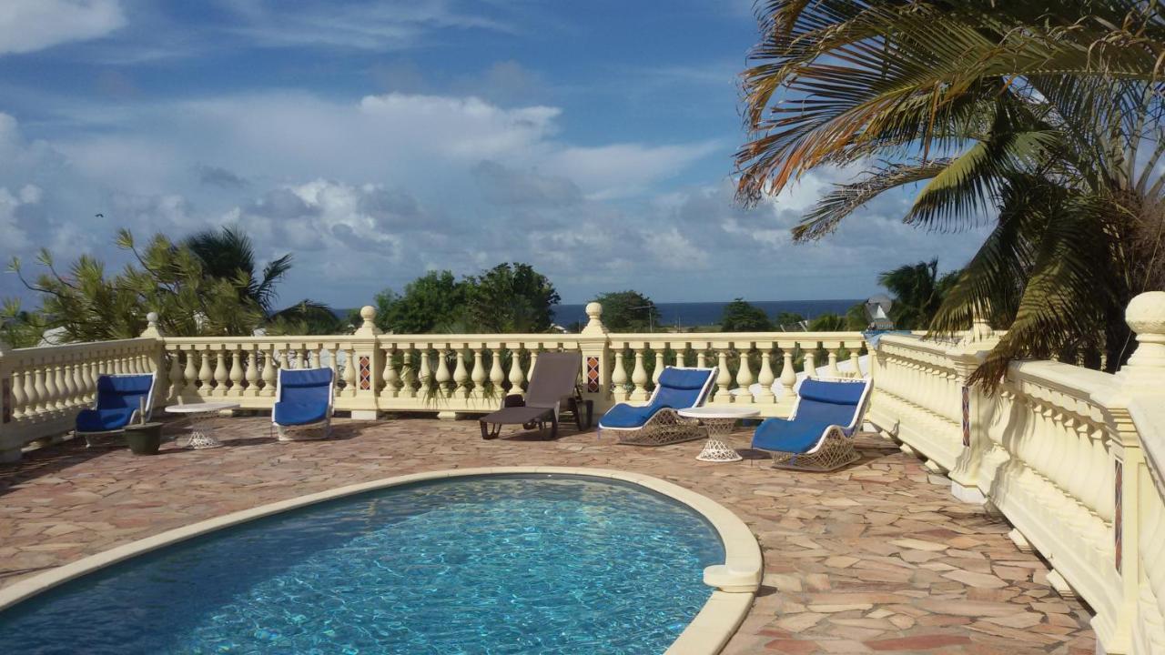 Le Moulin De La Baie Piscine Vue Mer Ле-Муль Экстерьер фото
